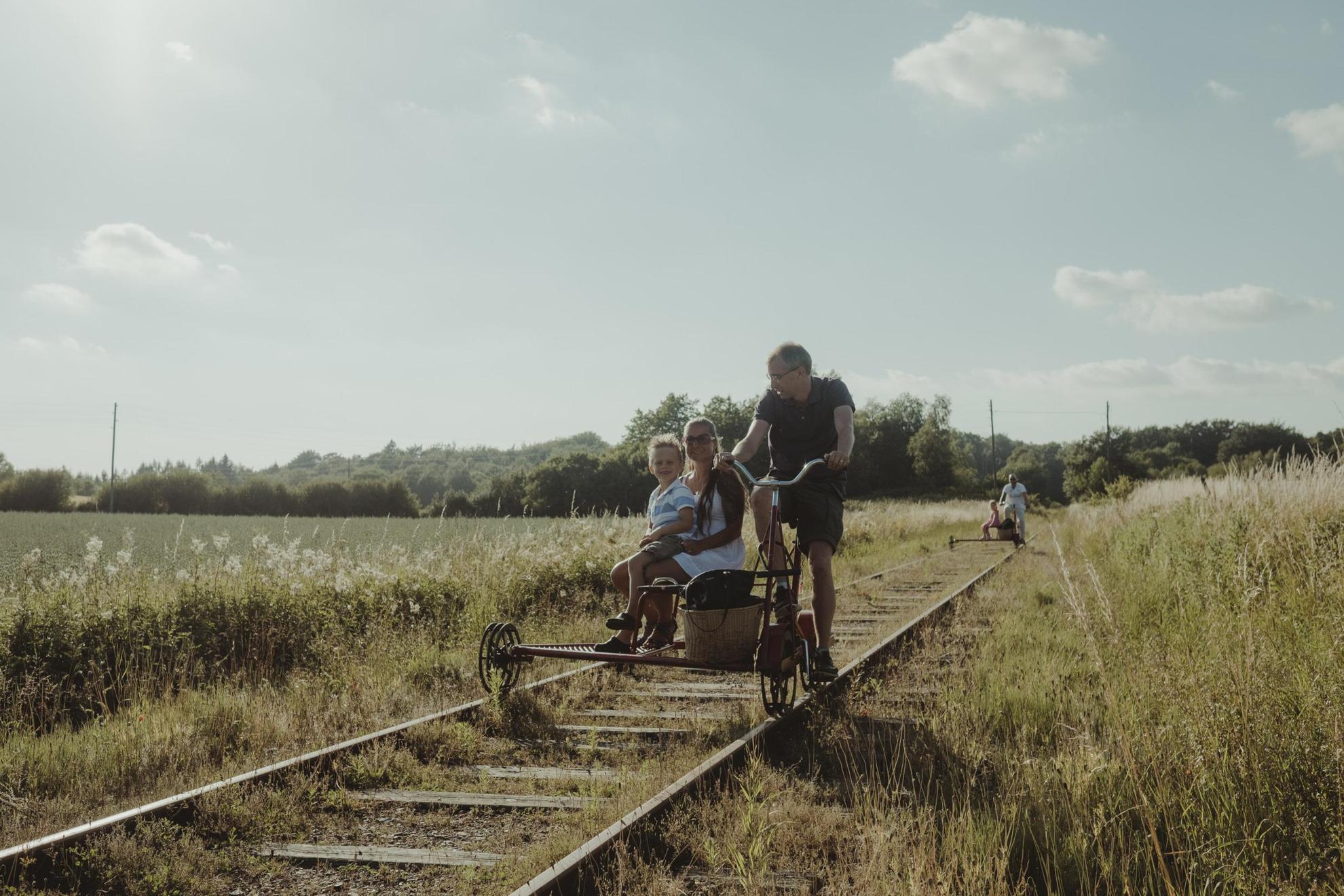 Railfietsen op het platteland in Skåne